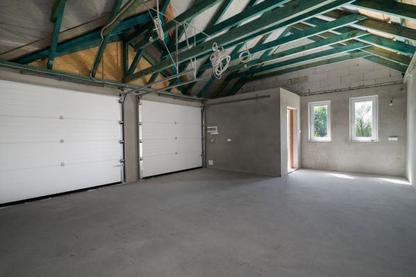 Garage Floor Concrete Repair in New Orleans